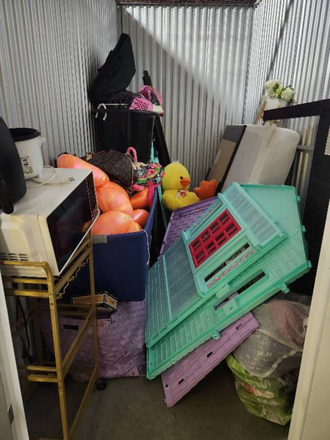 5 x 10 storage unit in Beaumont, TX