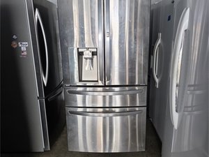 10 x 30 storage unit in Miami Gardens, FL