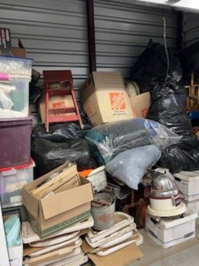 5 x 10 storage unit in Beaumont, CA