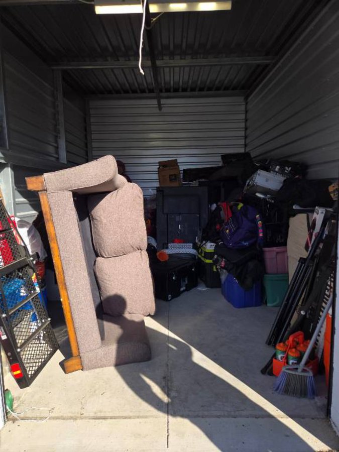 10 x 15 storage unit in San Pablo, CA