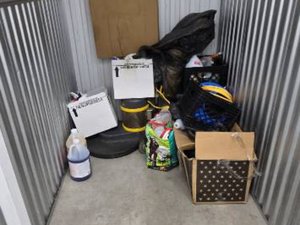 5 x 5 storage unit in Las Vegas, NV