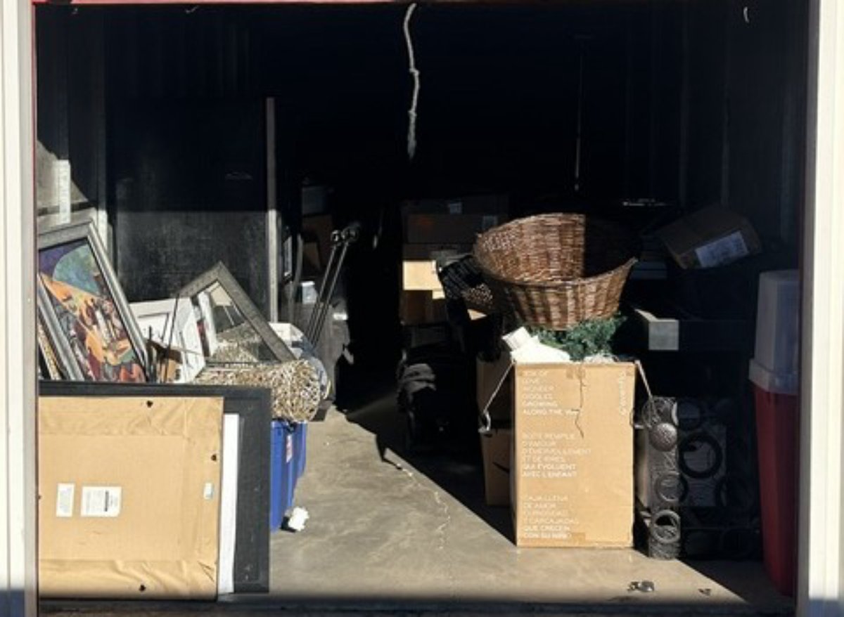 10 x 25 storage unit in Chandler, AZ