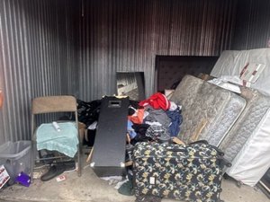 10 x 10 storage unit in Waukegan, IL