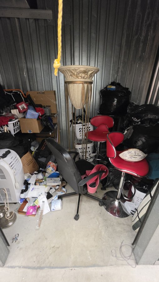 10 x 8 storage unit in Davie, FL