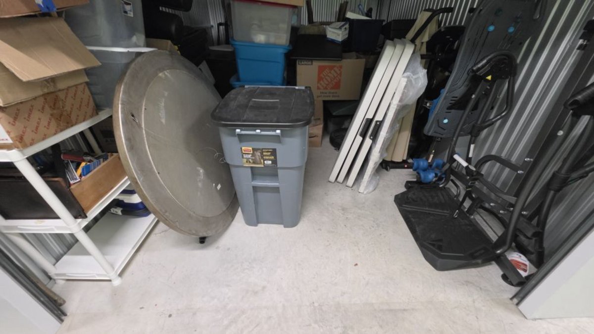 10 x 15 storage unit in Davie, FL