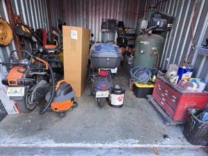 10 x 15 storage unit in Davie, FL