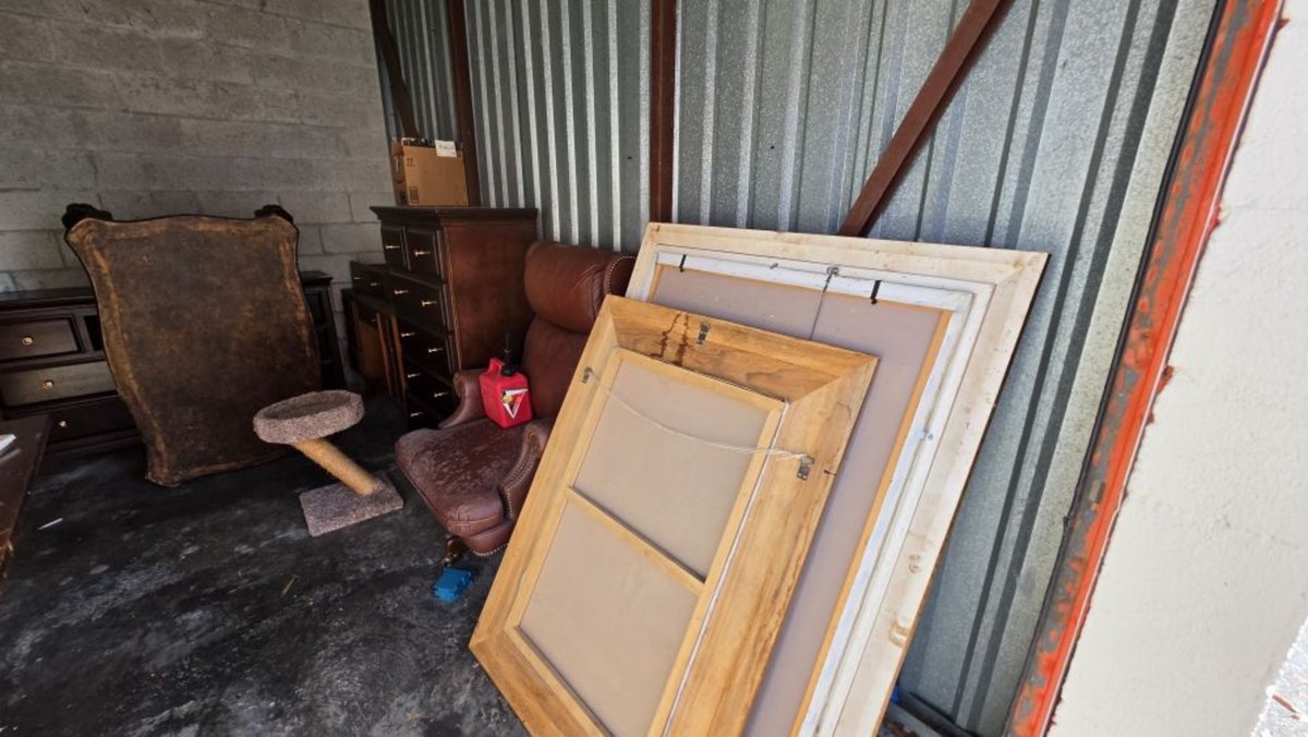 10 x 15 storage unit in Davie, FL