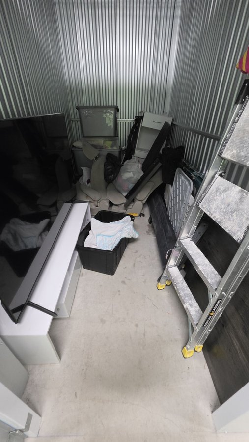 5 x 10 storage unit in Davie, FL