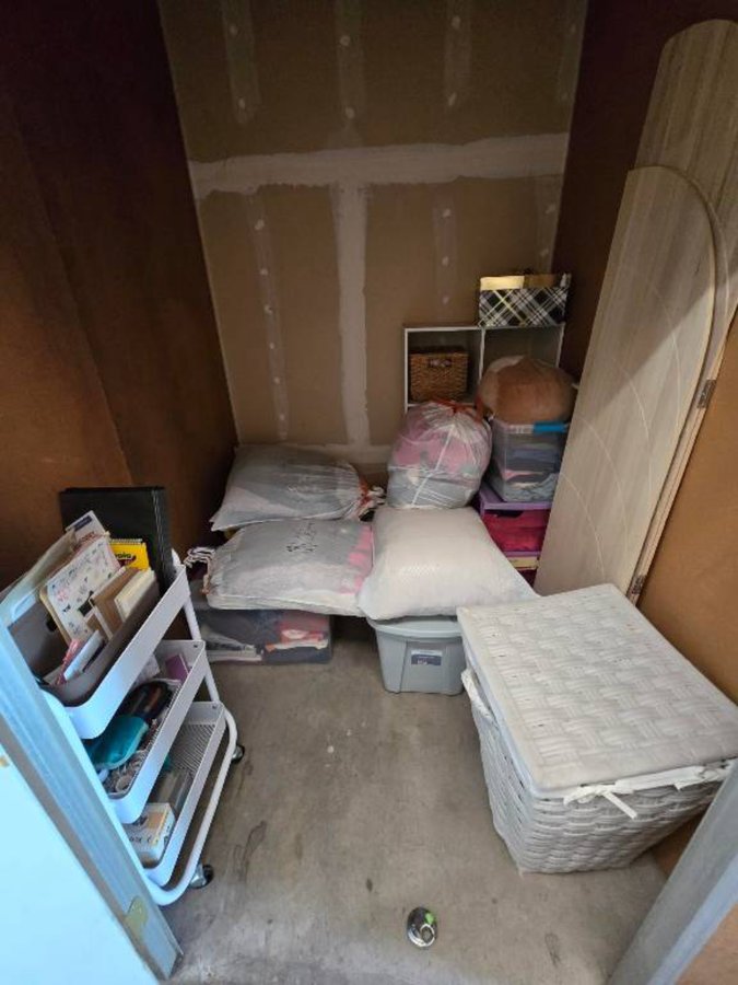 5 x 5 storage unit in Stockton, CA