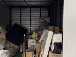10 x 15 storage unit in Beaumont, CA