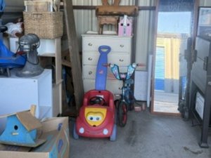 10 x 10 storage unit in East Wenatchee, WA
