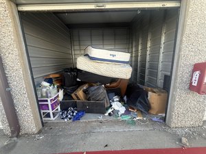 10 x 10 storage unit in Ennis, TX