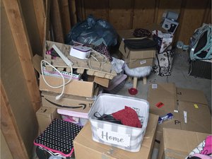 10 x 10 storage unit in San Diego, CA