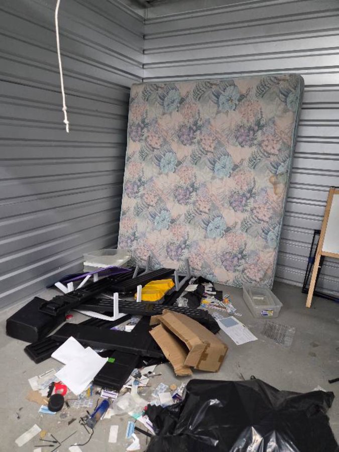10 x 10 storage unit in Las Vegas, NV