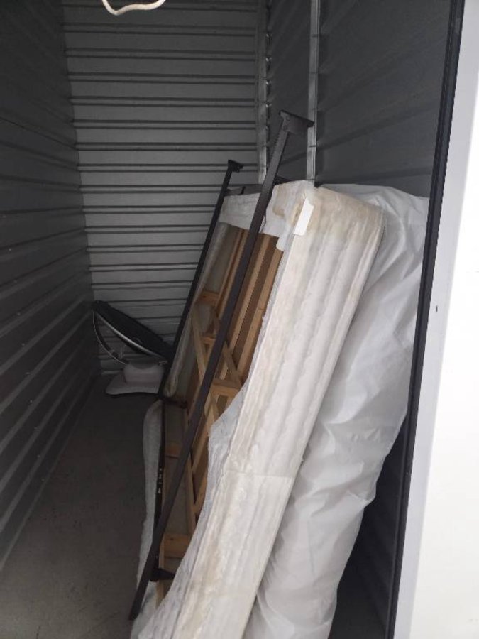 5 x 10 storage unit in Las Vegas, NV
