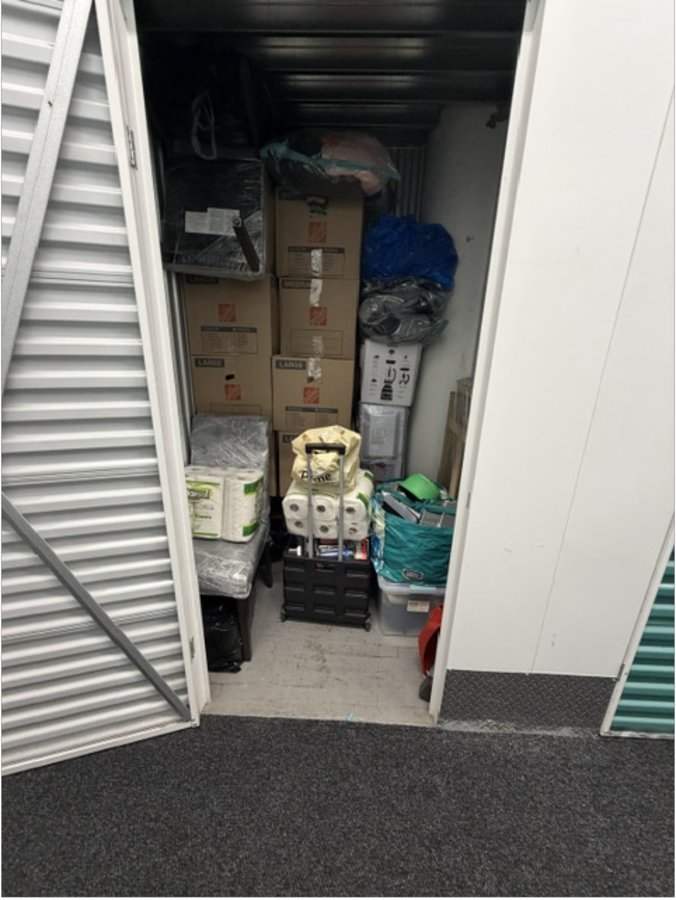5 x 5 storage unit in Brooklyn, NY