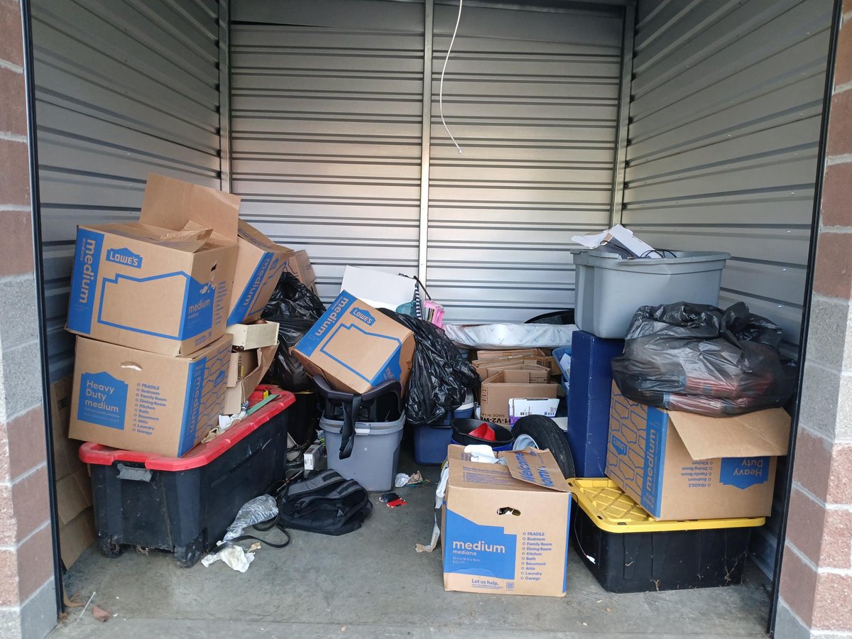 10 x 10 storage unit in Mill Creek, WA