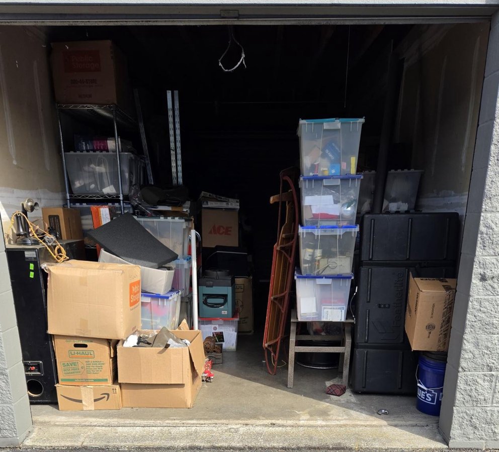 10 x 24 storage unit in Monroe, WA