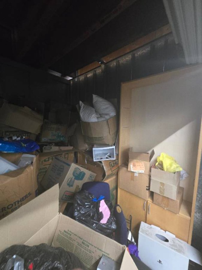 10 x 10 storage unit in San Pedro, CA