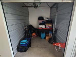 7 x 10 storage unit in Sacramento, CA