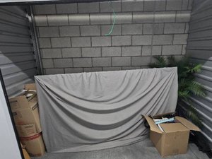 10 x 4 storage unit in Oxnard, CA