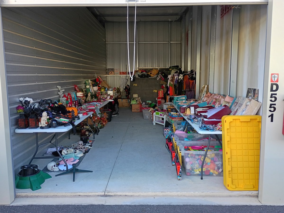 12 x 30 storage unit in Mt Dora, FL