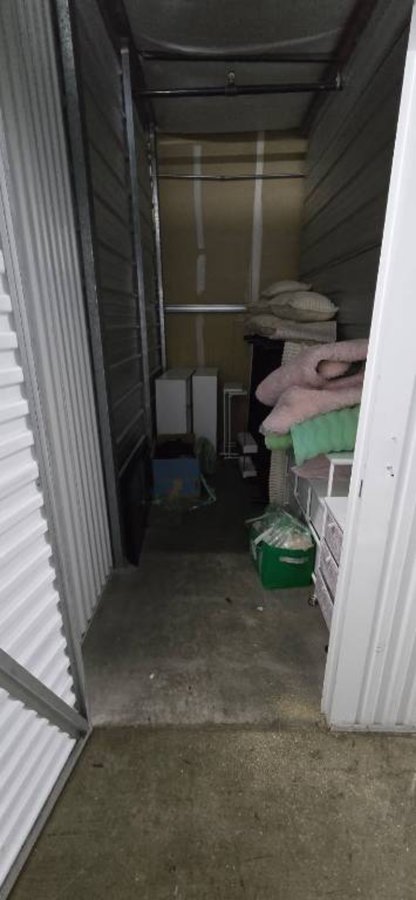 5 x 10 storage unit in Las Vegas, NV
