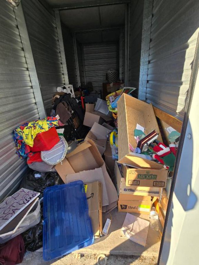 5 x 20 storage unit in Puyallup, WA