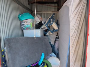 5 x 10 storage unit in Bolingbrook, IL