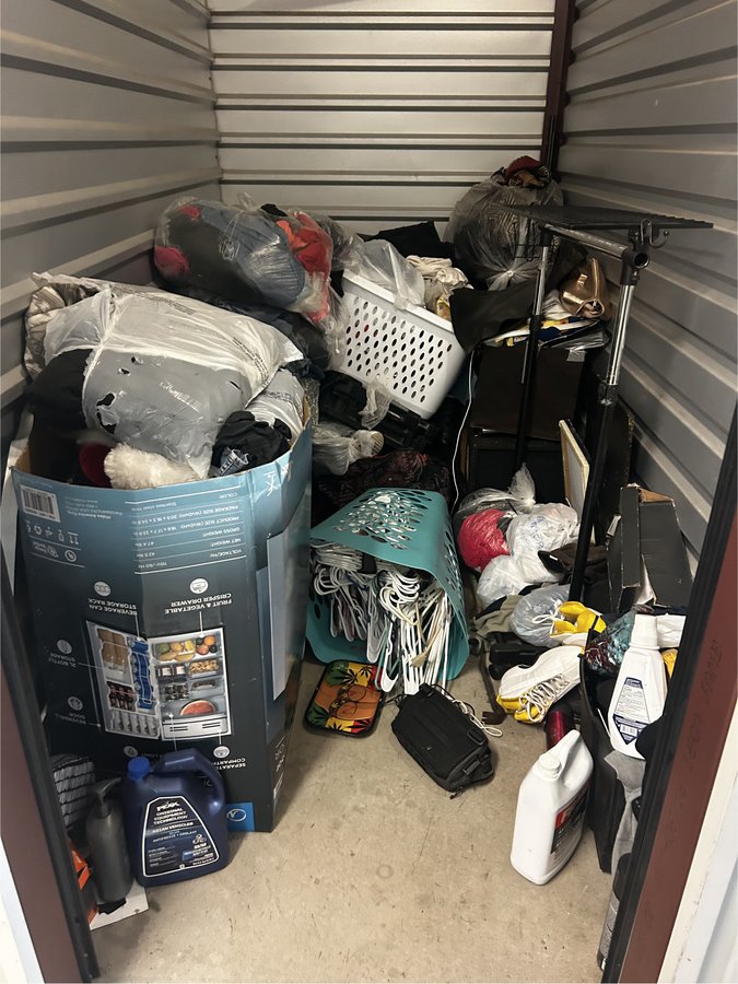 5 x 10 storage unit in Wichita, KS
