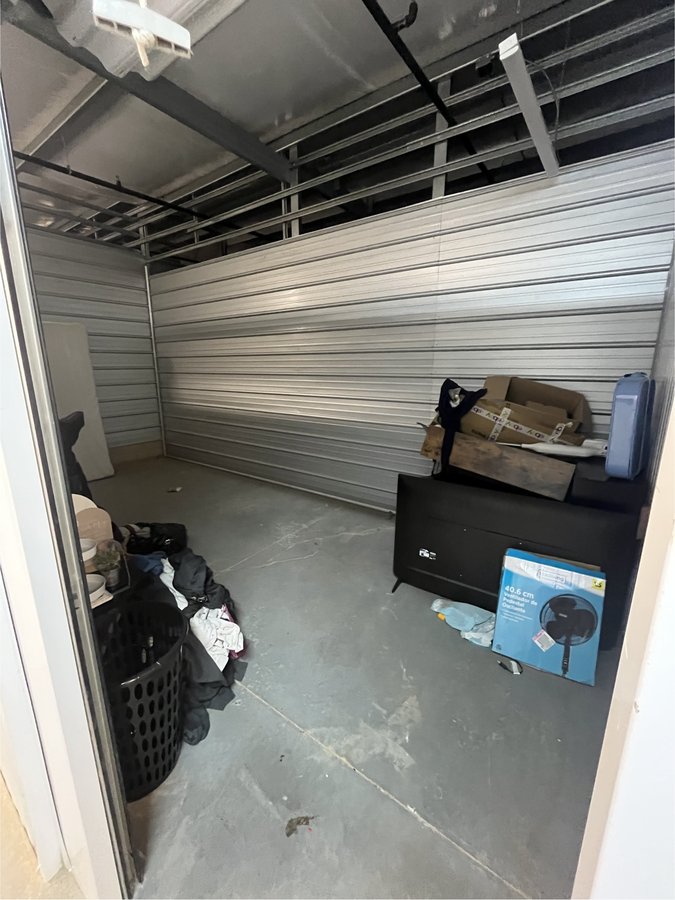 10 x 20 storage unit in Knoxville, TN