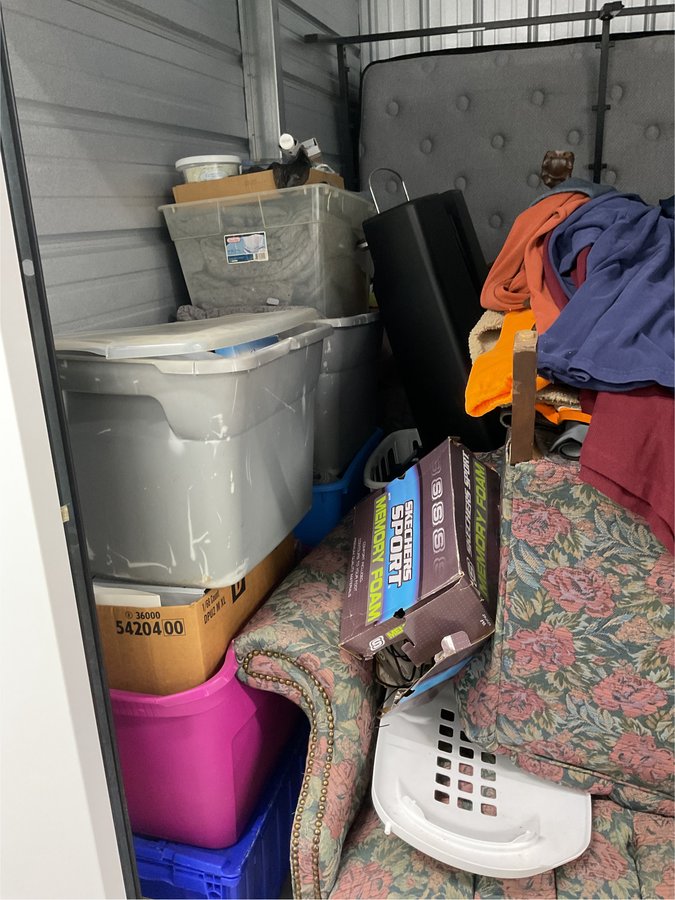 10 x 10 storage unit in Knoxville, TN