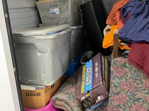 10 x 10 storage unit in Knoxville, TN
