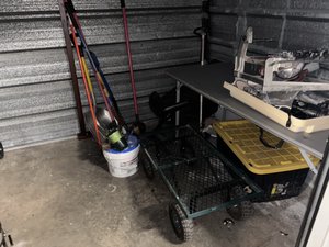 7 x 10 storage unit in Valley Park, MO