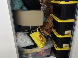 5 x 10 storage unit in Laplace, LA