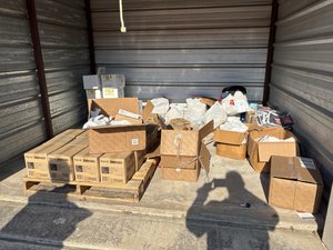 10 x 10 storage unit in Plano, TX
