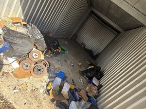 10 x 25 storage unit in Rockville, MD