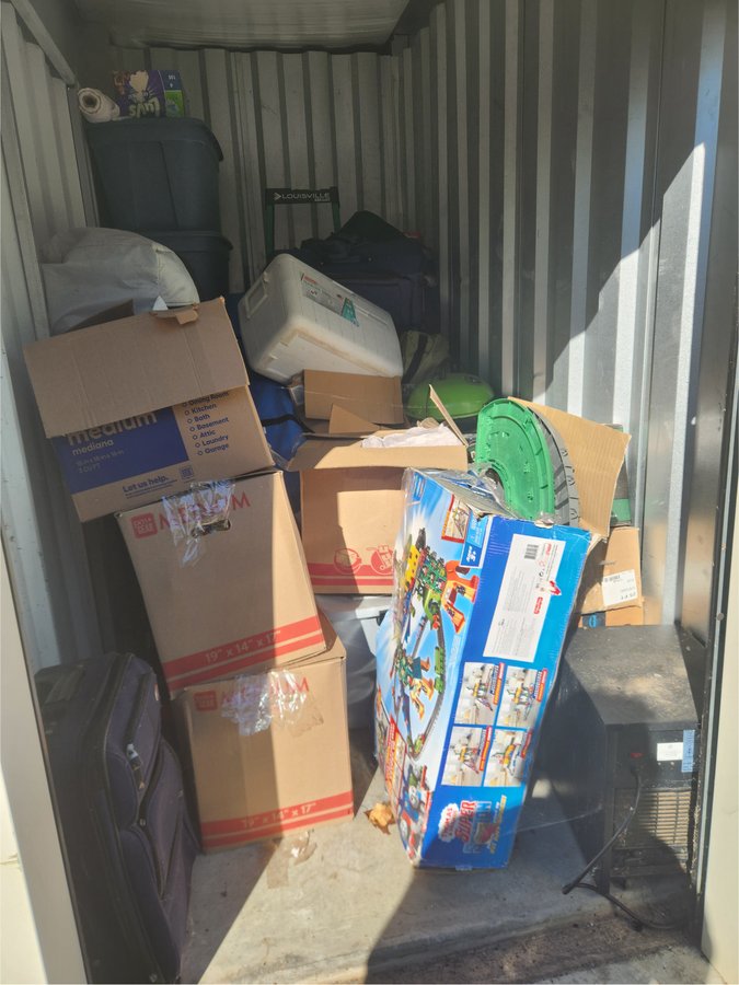 5 x 10 storage unit in Altamont, NY