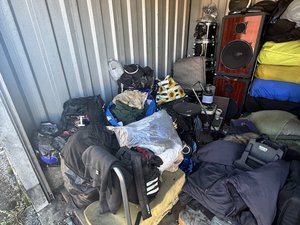 10 x 15 storage unit in Rockville, MD