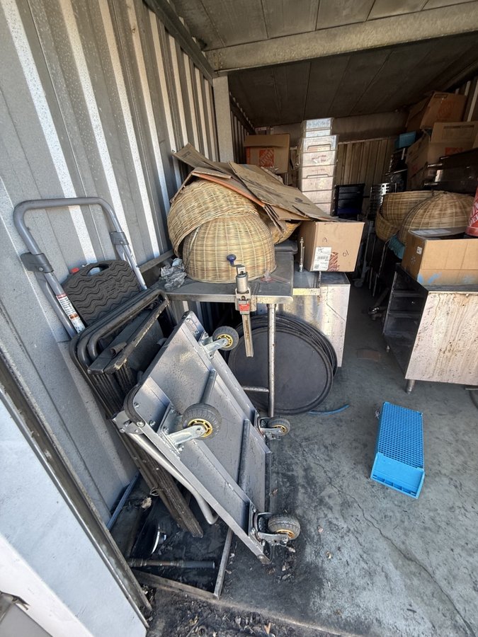 10 x 30 storage unit in Rockville, MD