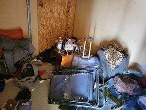 10 x 10 storage unit in Bakersfield, CA