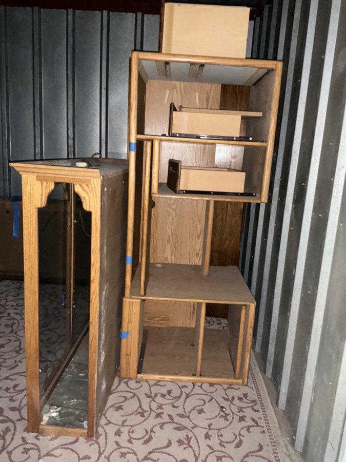 10 x 10 storage unit in Bakersfield, CA