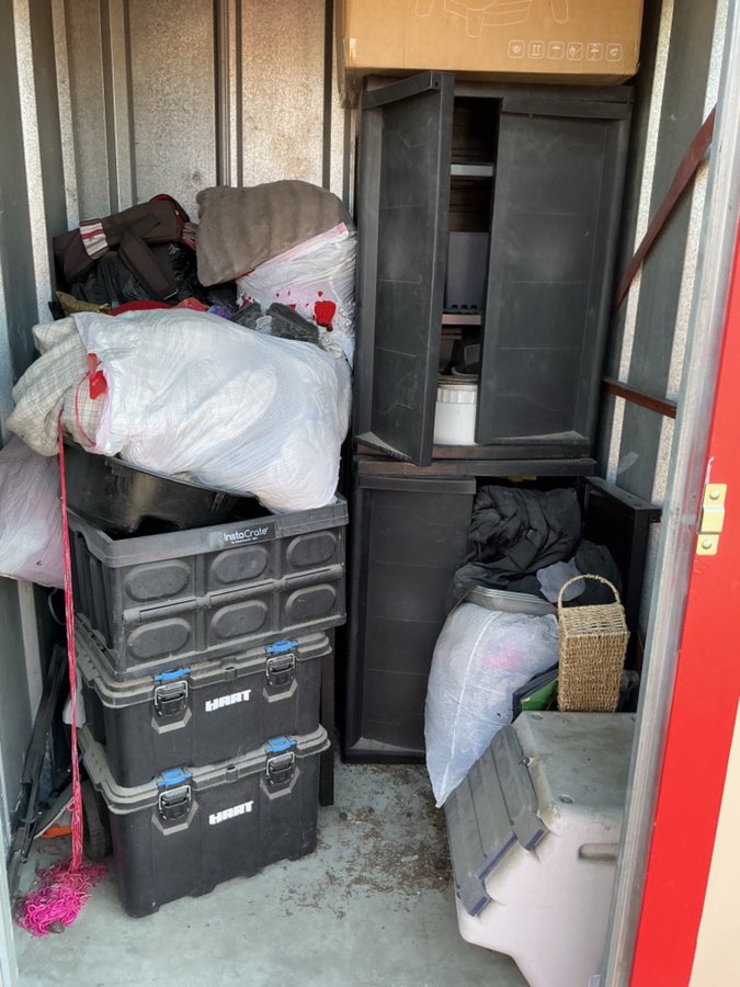 5 x 5 storage unit in Bakersfield, CA