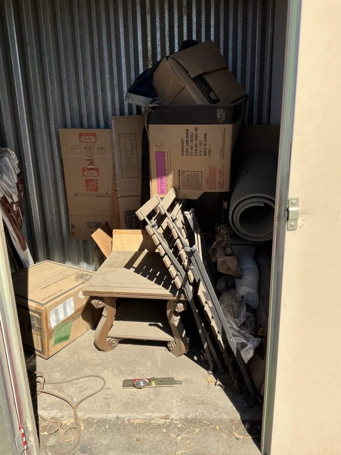 10 x 5 storage unit in Bakersfield, CA