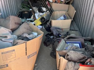 5 x 10 storage unit in Bakersfield, CA