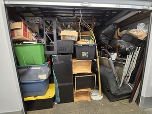 10 x 10 unit in Plymouth Meeting