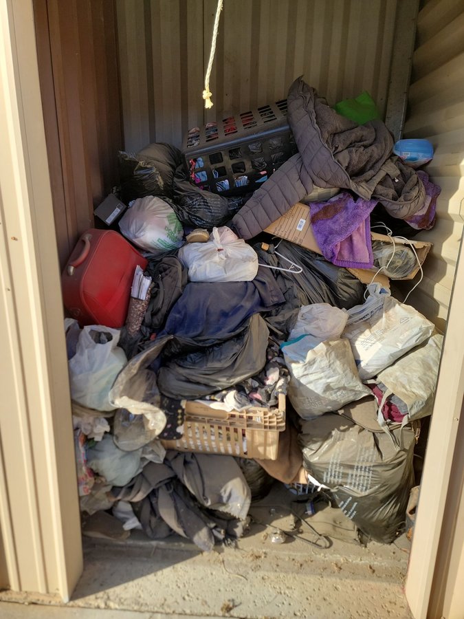 5 x 5 storage unit in Bakersfield, CA