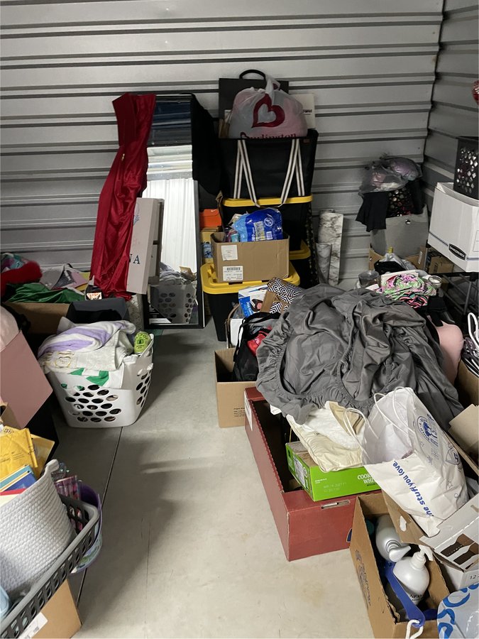 10 x 10 storage unit in Hazel Green, AL