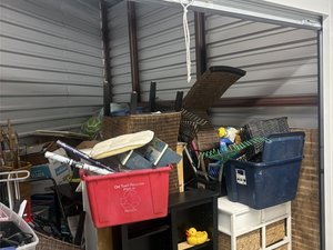 10 x 13 storage unit in Norfolk, VA