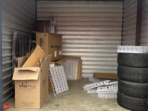 10 x 10 storage unit in Seagoville, TX